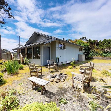 Sandy Cottage Lincoln City Exterior photo